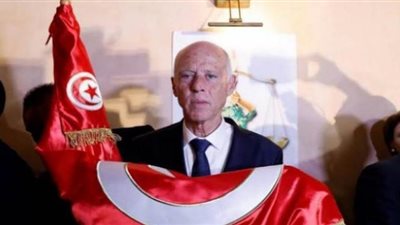 وعكة صحية تغيب الرئيس التونسي عن القمة الأفريقية