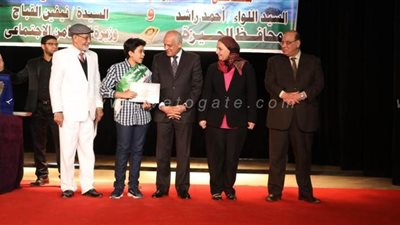 محافظ الجيزة يكرم الفائزين فى مسابقة حفظة القرآن الكريم | صور
