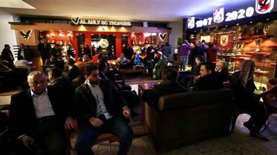 إقبال كثيف للحصول على عضوية الأهلي قبل رفع قيمتها