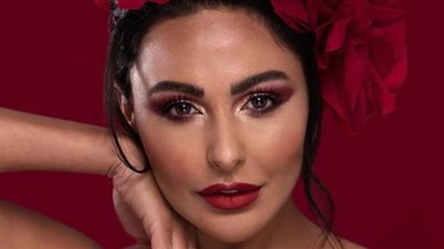 ميس حمدان تخضع لجلسة تصوير بفستان أحمر بمناسبة عيد الحب