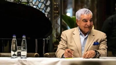 زاهي حواس يطمئن على معبد ديبود بمدريد.. وعمدة بلباو الإسبانية يكرمه للحفاظ على الآثار