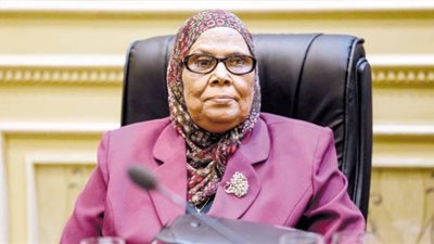 آمنة نصير: المرأة بقت مناكفة ومبقاش عندنا 