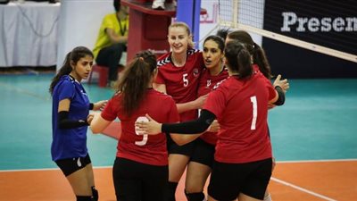 سيدات طائرة الأهلي يفزن على الطيران في الدوري