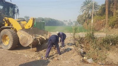 رفع ١٦٤ طن مخلفات فى٧ مدن بمحافظة قنا| صور