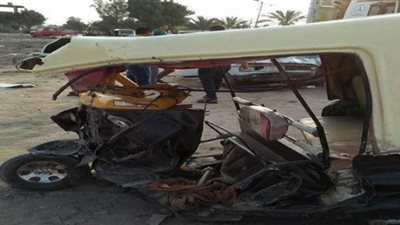 إصابة 3 مواطنين في حادث انقلاب توك توك بالبحيرة
