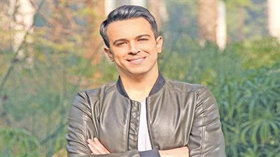 الفنان هيثم نبيل يعلن إصابته بكورونا