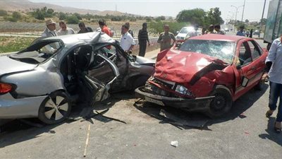 إصابة ٦ مواطنين في انقلاب سيارة بالبحيرة