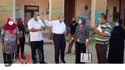 محافظ بني سويف يبحث مع وكيل التعليم استعدادات العام الدراسي الجديد