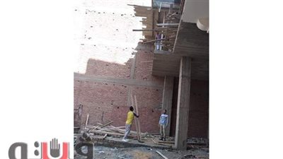 إيقاف أعمال بناء مخالف بالهرم وضبط المقاول لعرضه على النيابة العسكرية | صور