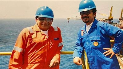 عمرو عرفة يكشف سر إصرار عادل إمام على تمثيل فيلم 