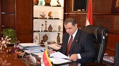 سعفان يتابع مستحقات طبيب مصري توفي بـ 