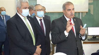 المحرصاوي يتفقد الدورة التدريبية لبنوك الأسئلة بقطاع كليات  الطب في جامعة الأزهر