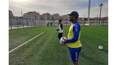 تدريبات بدنية شاقة لفرق الناشئين بنادي زد