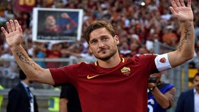 وفاة والد توتي نجم روما بفيروس كورونا