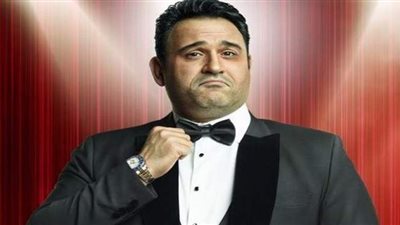 أكرم حسني يقدم دويتو غنائي مع مي عمر بمسلسل 