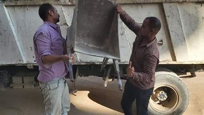 رفع إشغالات وإغلاق سنتر للدروس الخصوصية وكافيهات مخالفة بحي الهرم | صور