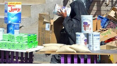 أزمة جديدة تهدد المصريين في الكويت بعد تهريب السلع التموينية