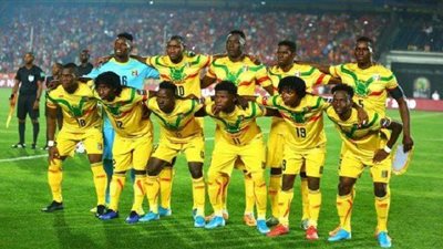 بسبب حالتي كورونا.. إلغاء ودية منتخب مالي وإيران بأنطاليا التركية