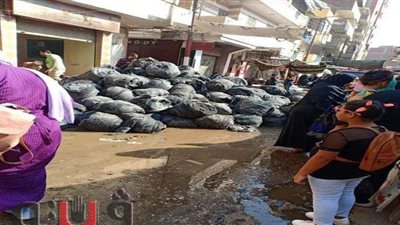 حريق يلتهم محتويات مخزن بقالة في الغربية