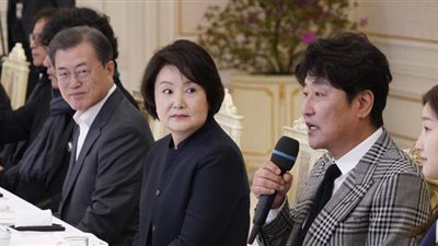 كوريا الجنوبية تؤكد أهمية التضامن الدولي لتحقيق توزيع عادل للقاح كورونا