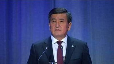 رئيس قرغيزستان يطعن في شرعية قرار البرلمان بتعيين جاباروف رئيسا للوزراء