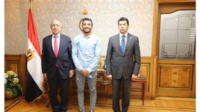 وزير الرياضة يبحث التعاون مع رئيس الأكاديمية العربية للعلوم والتكنولوجيا