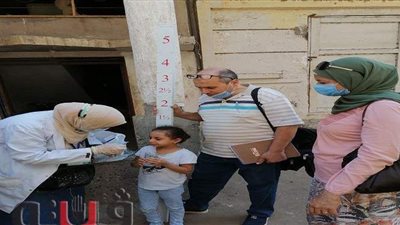 تجريع  ٧٥ ألفا و٣٥٨ مواطنا ضمن الحملة القومية للقضاء على البلهارسيا بالشرقية