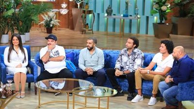 علي ربيع و محمد عبد الرحمن فى كواليس تصوير حلقة برنامج 