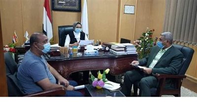 نائب محافظ الوادى الجديد تتابع موقف مبادرة 