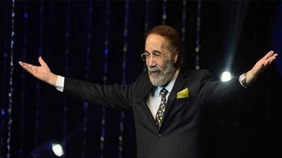 نجل الفنان محمود ياسين يعلن وفاة والده