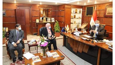 سعفان يتابع التقدم في التحول الرقمي مع مديريات القوى العاملة بالمحافظات