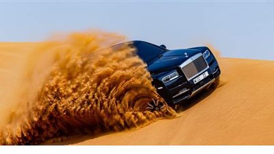 رولز رويس كالينان تستعرض قدراتها في صحراء دبي | فيديو