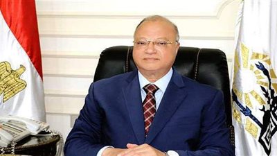 نائب محافظ القاهرة يوجه بسرعة مراجعة تراخيص البناء في الساحل والزيتون