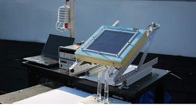 أمريكيون يبتكرون جهازا للحصول على ماء الشرب من الهواء