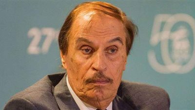 عزت العلايلي ناعيا محمود ياسين: رحل طيب الأعراق تاركا تاريخا فنيا مشرفا