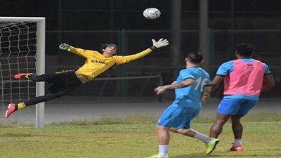 تصعيد  ناشئ مصري  لتدريبات الفريق الأول بالقادسية الكويتي