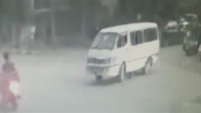 لحظة استعداد المتهمين بسحل وقتل فتاة المعادي لتنفيذ جريمتهما | فيديو