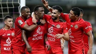 بعد توقف 7 أشهر.. انطلاق الدوري الإماراتي غدا