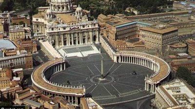 محاكمة رجلي دين في الفاتيكان بتهمة التحرش