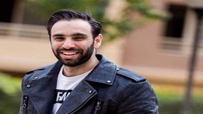 أحمد الشامي ينشر صورة جديدة من كواليس 