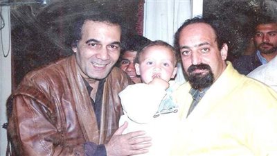 شقيق شهيرة يفجر مفاجأة عن وصية محمود ياسين