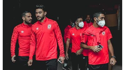 الأهلي يغادر فندق الإقامة لخوض مرانه الثاني بالمغرب