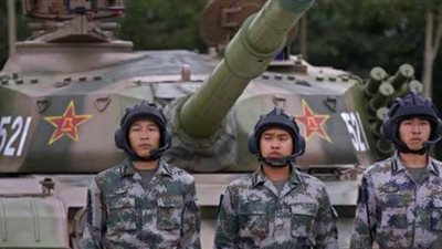 استعدوا للحرب.. خلافات أمريكا والصين تنتقل من التراشق إلى المواجهة