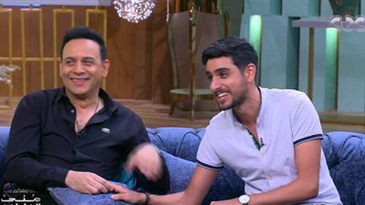 تيام مصطفى قمر: أبويا حنين وكان بيقولى لو تعبان متروحش المدرسة | فيديو