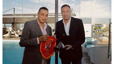 السفير المصري بالمغرب: الأهلي واجهة مشرفة.. والخطيب شخصية مرموقة