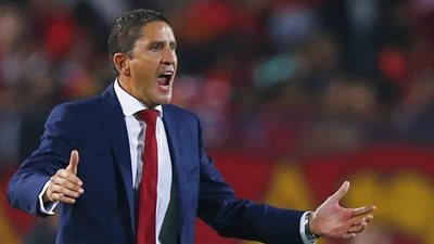 مدرب الفريقين السابق... توقعات جاريدو لمباراة  الأهلي و الوداد