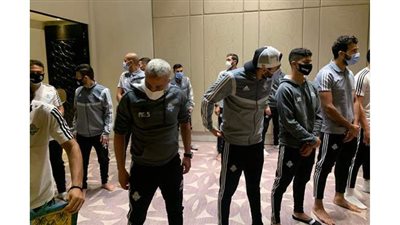 بعثة ييراميدز تؤدي صلاة الجمعة بفندق الإقامة بكازبلاكا قبل مواجهة حوريا بالكونفدرالية | صور