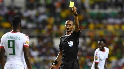 الصحف المغربية  تكشف سر  غضب جماهير الوداد من حكم مباراة الأهلي