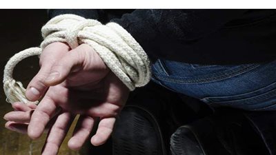 ضبط وإحضار ٥ متهمين في اختلاق رواية باختطاف عاطل لتشويه صورة مرشحة بأوسيم