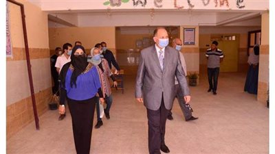 لجان متابعة وتفتيش على الإجراءات الاحترازية بمدارس أسيوط | صور